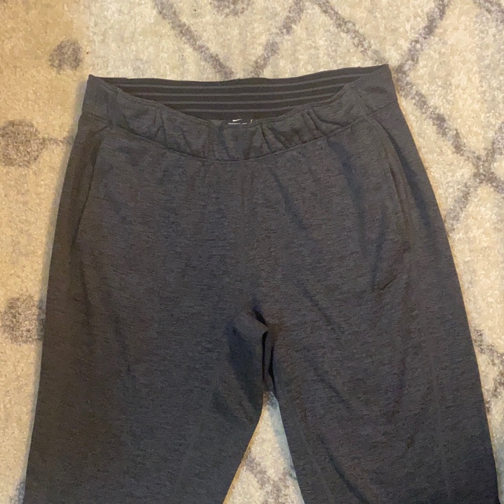 Nike Women’s sweatpants